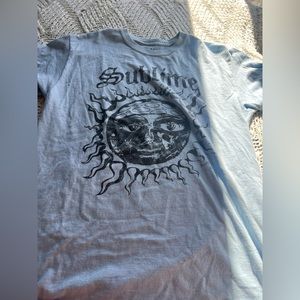 women’s graphic tee